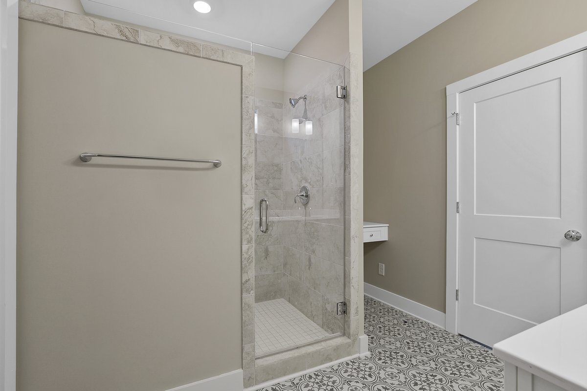 ${column.getChild('alt').value}