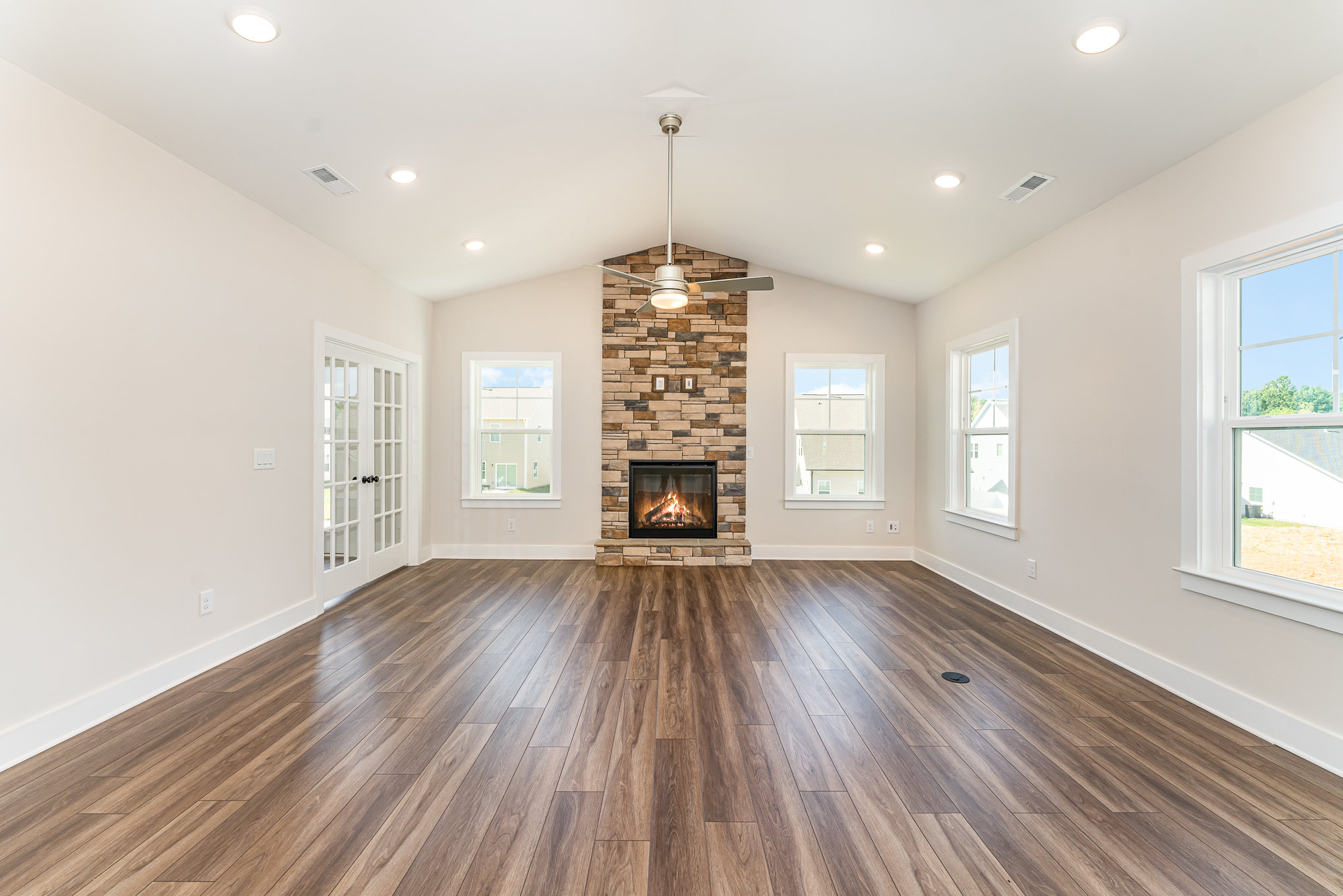 ${column.getChild('alt').value}